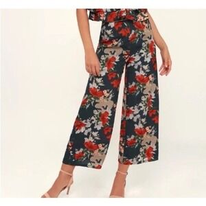 Sadie‎ & Sage Cropped White Leg Floral Pants Womens Large Preppy Elegant Fall